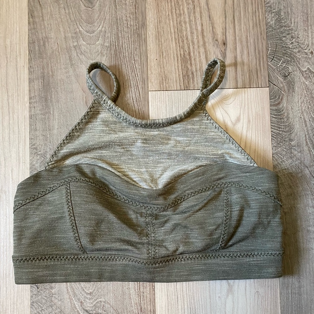 PANA size M sport bras